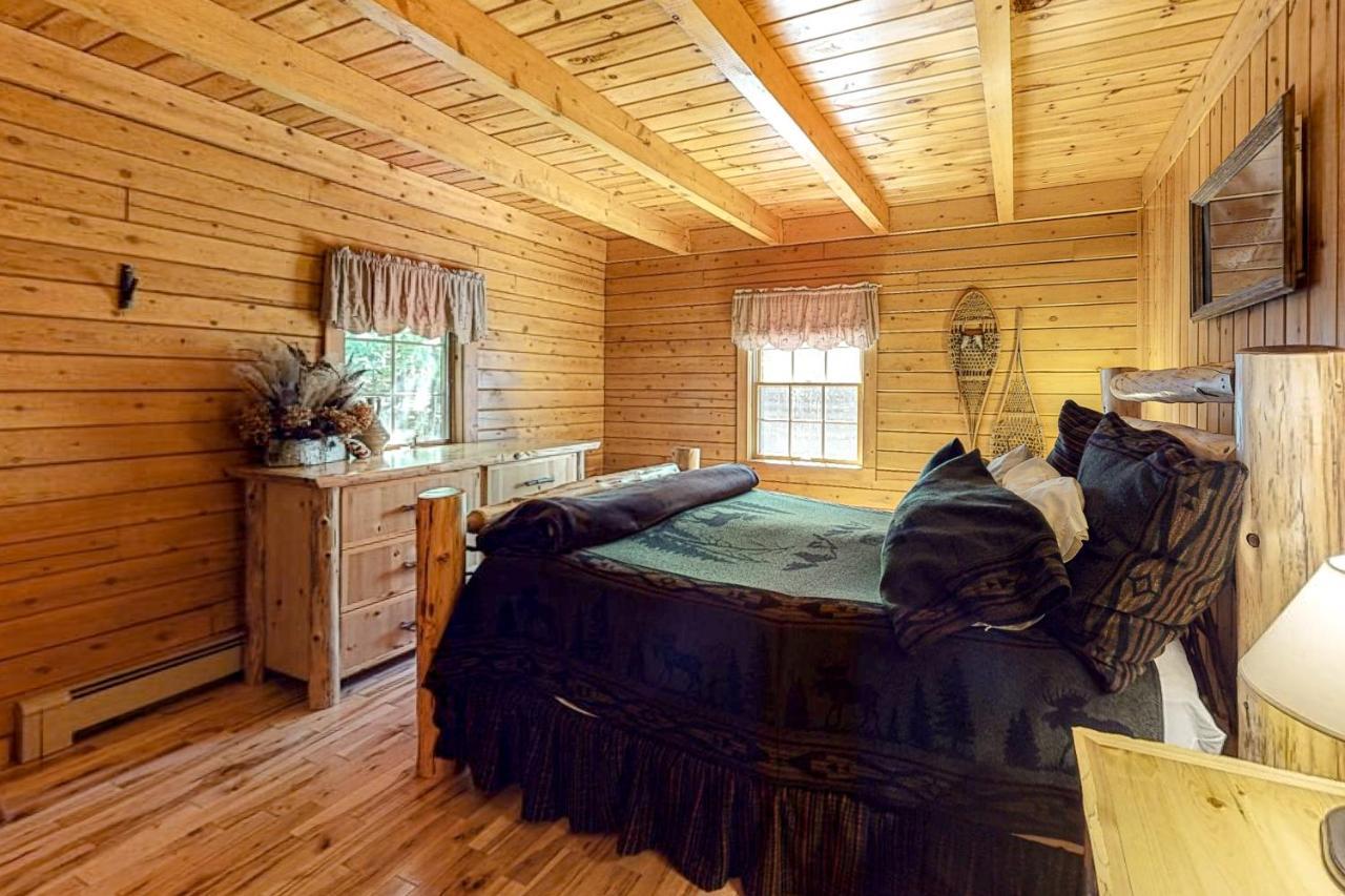 Mooseleuk Lodge The Highlands Екстер'єр фото
