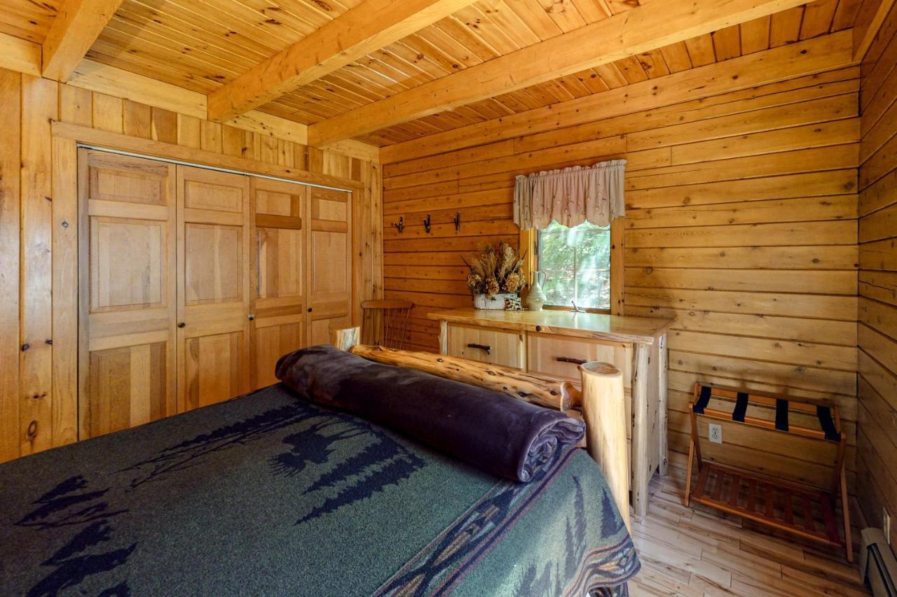 Mooseleuk Lodge The Highlands Екстер'єр фото