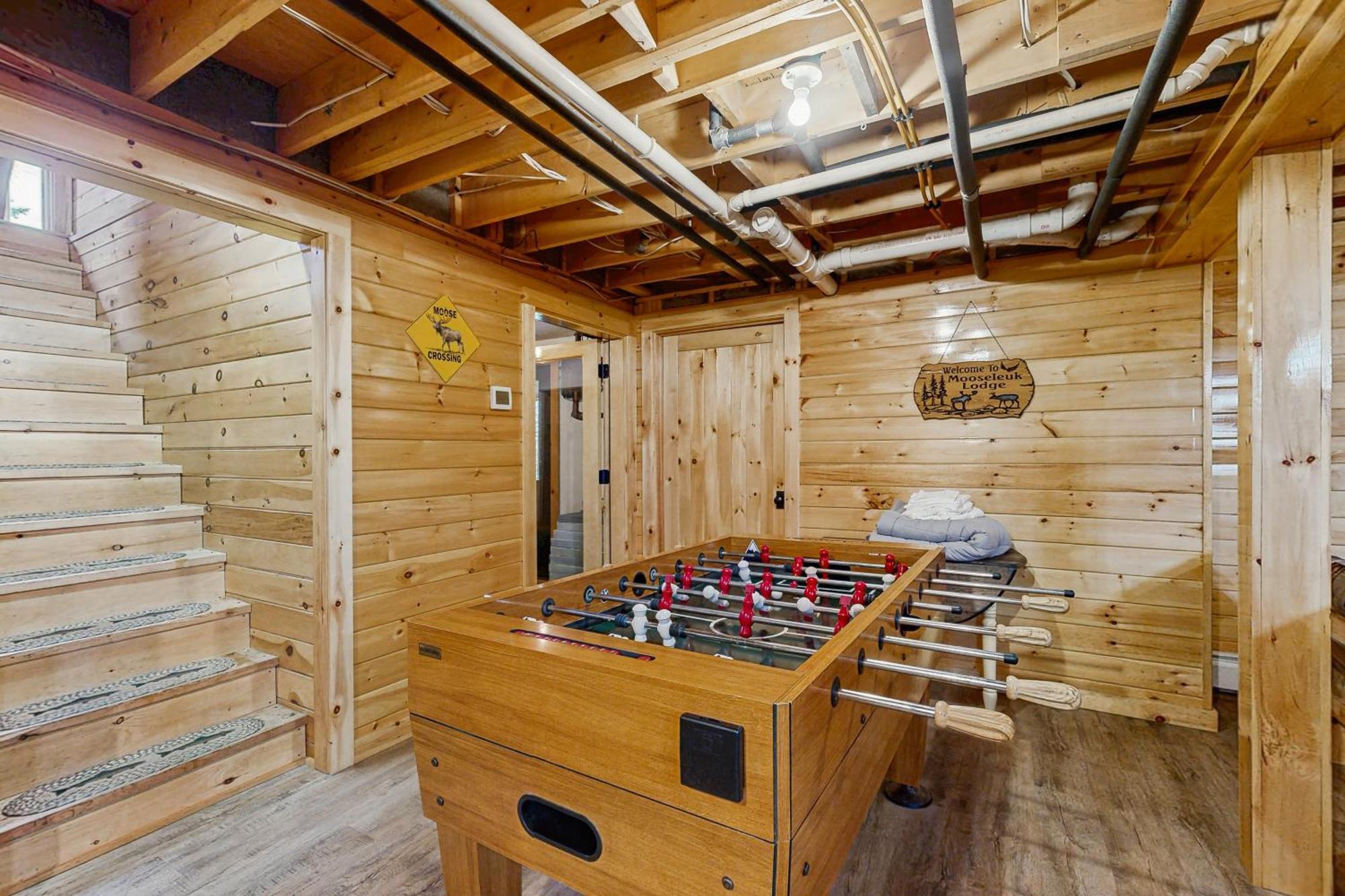 Mooseleuk Lodge The Highlands Екстер'єр фото